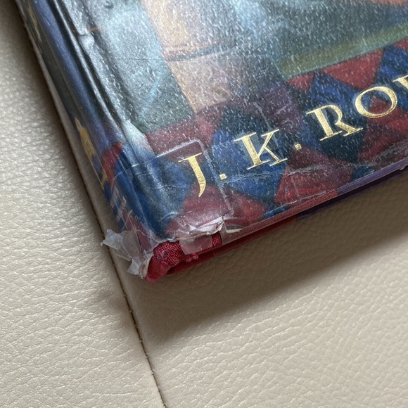 Harry Potter and the Sorcerer’s Stone Hardcover Book - Picture 7 of 8